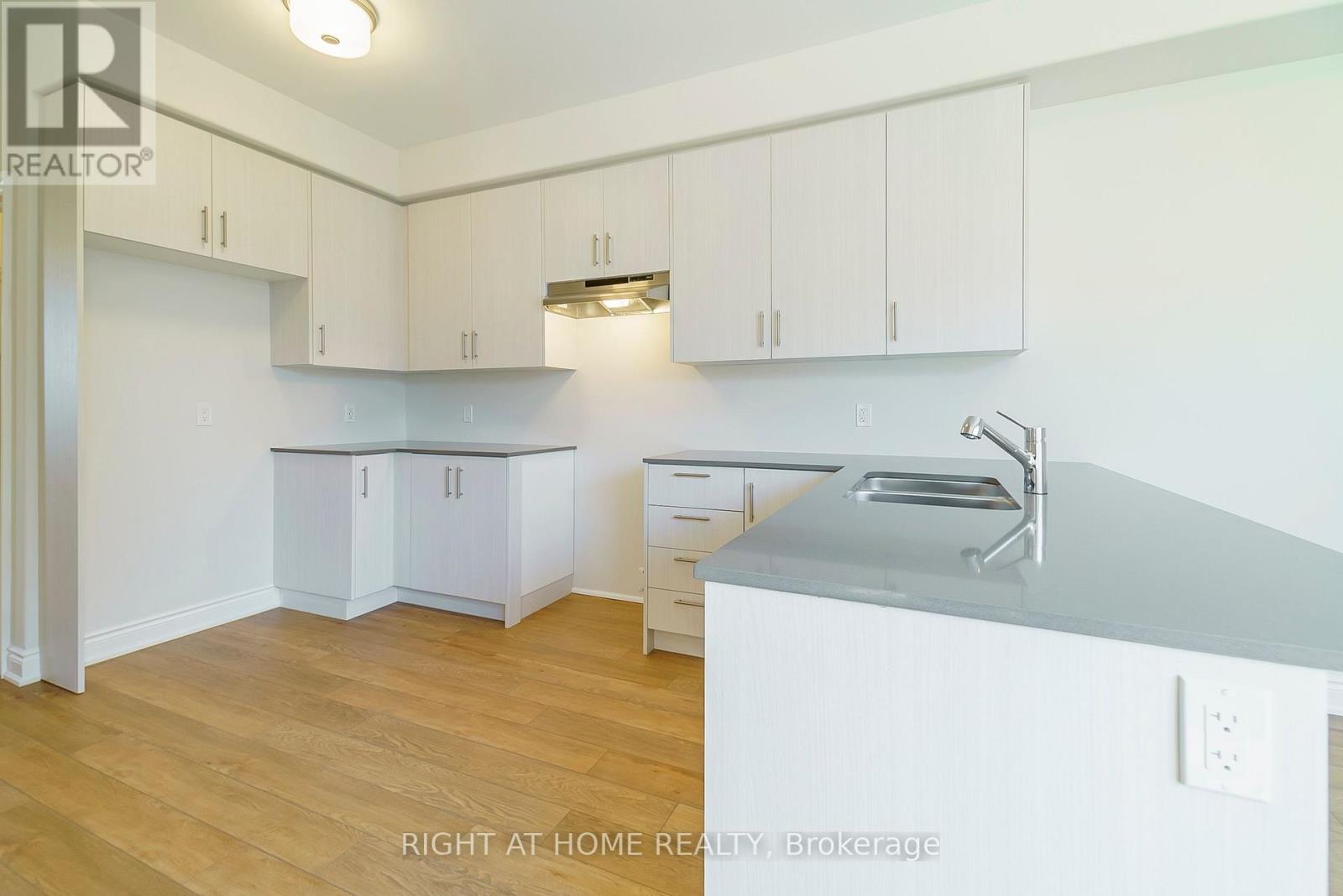 602 Wedlock Lane, Peterborough (Northcrest Ward 5), Ontario  K9H 0C4 - Photo 7 - X12795940