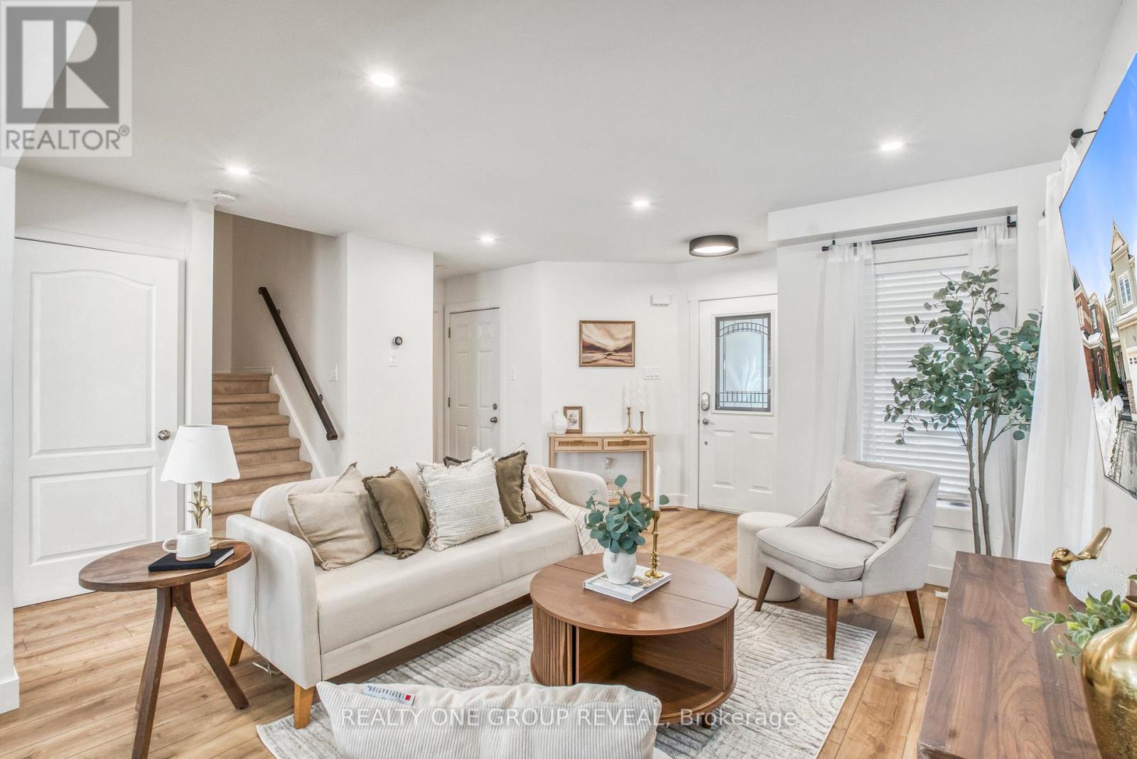 18 Harmer Drive, Clarington (Newcastle), Ontario  L1B 1M5 - Photo 11 - E12796524