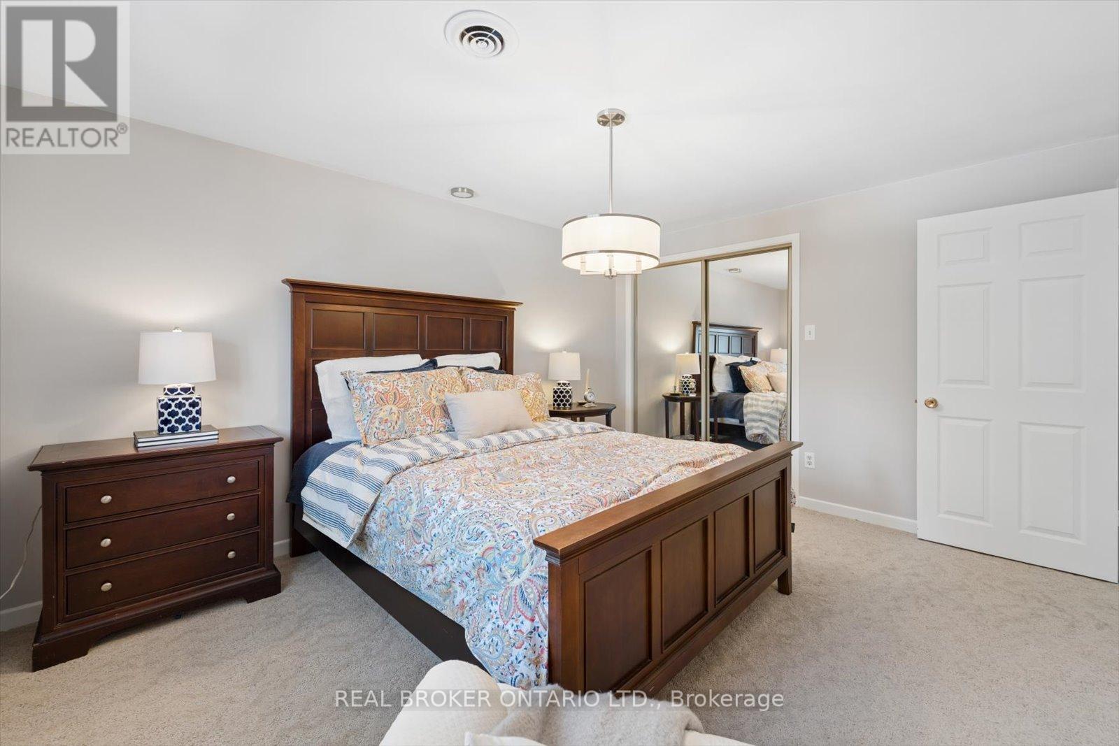 1449 Champlain Drive, Peterborough (Northcrest Ward 5), Ontario  K9L 1N3 - Photo 32 - X12796784