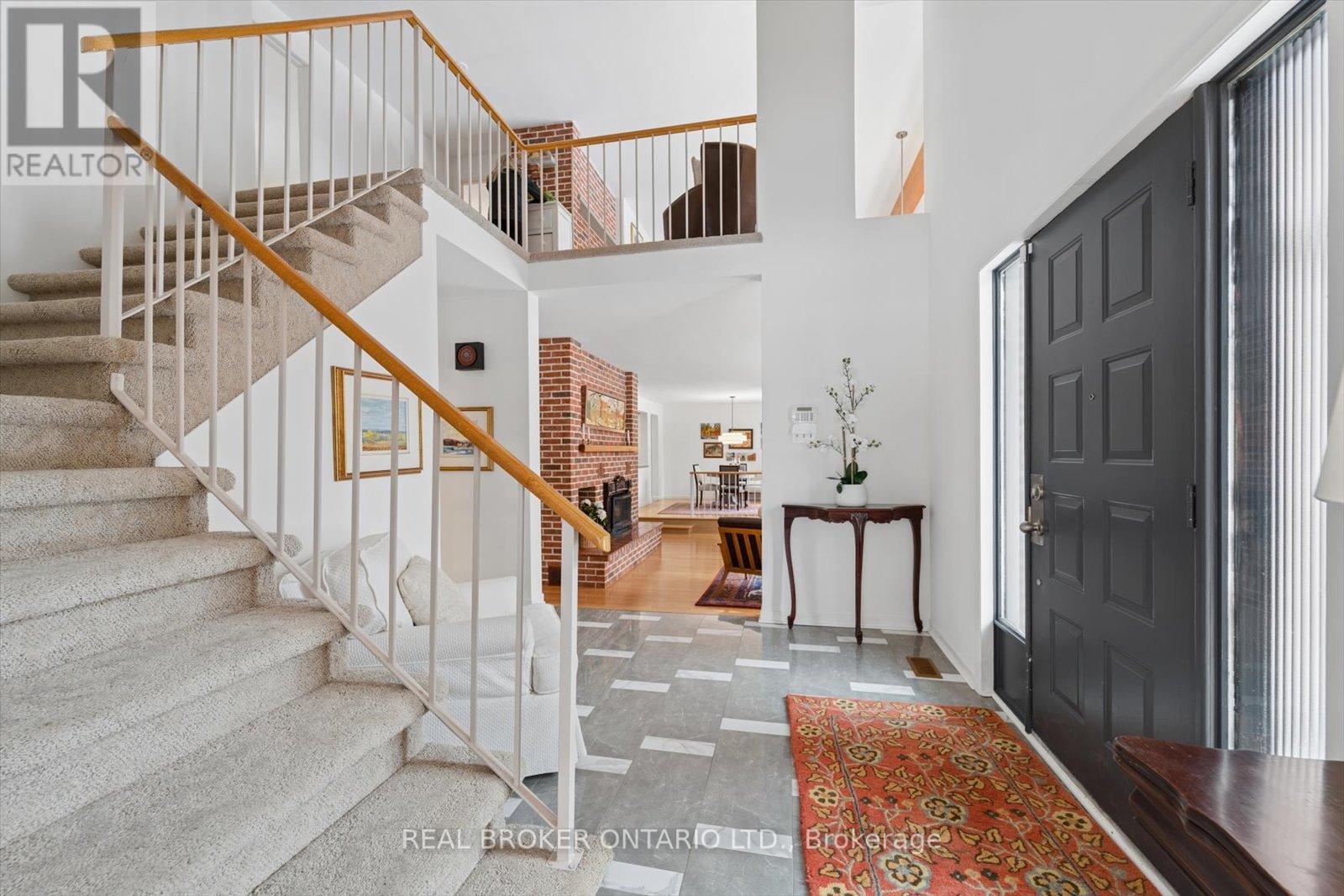 1449 Champlain Drive, Peterborough (Northcrest Ward 5), Ontario  K9L 1N3 - Photo 4 - X12796784