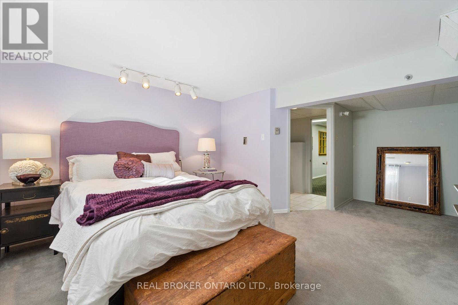 1449 Champlain Drive, Peterborough (Northcrest Ward 5), Ontario  K9L 1N3 - Photo 43 - X12796784