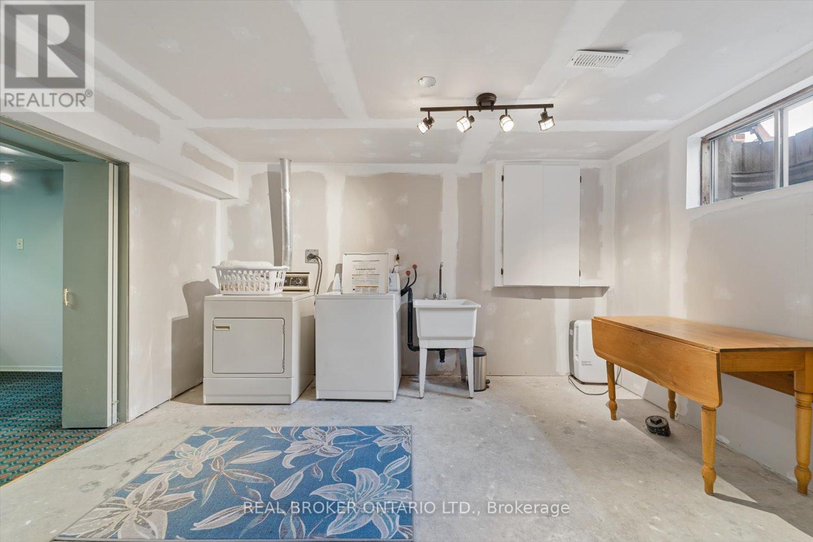 1449 Champlain Drive, Peterborough (Northcrest Ward 5), Ontario  K9L 1N3 - Photo 44 - X12796784