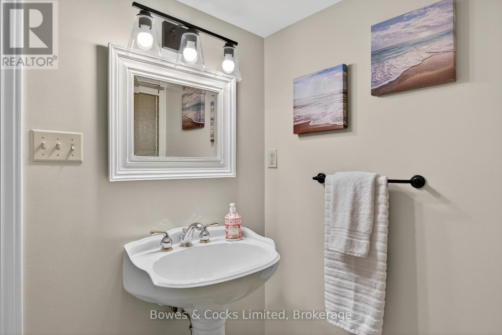 820 Nicholls Street, Peterborough (Northcrest Ward 5), Ontario  K9H 5T8 - Photo 42 - X12796860