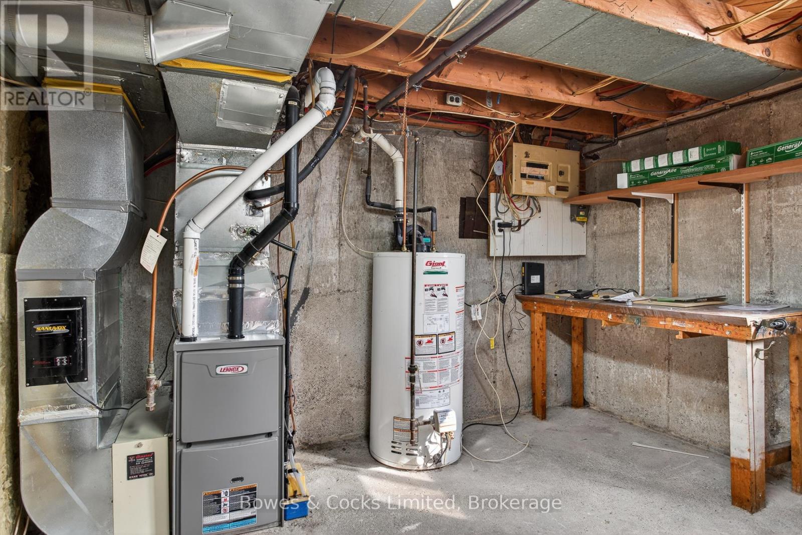 820 Nicholls Street, Peterborough (Northcrest Ward 5), Ontario  K9H 5T8 - Photo 44 - X12796860