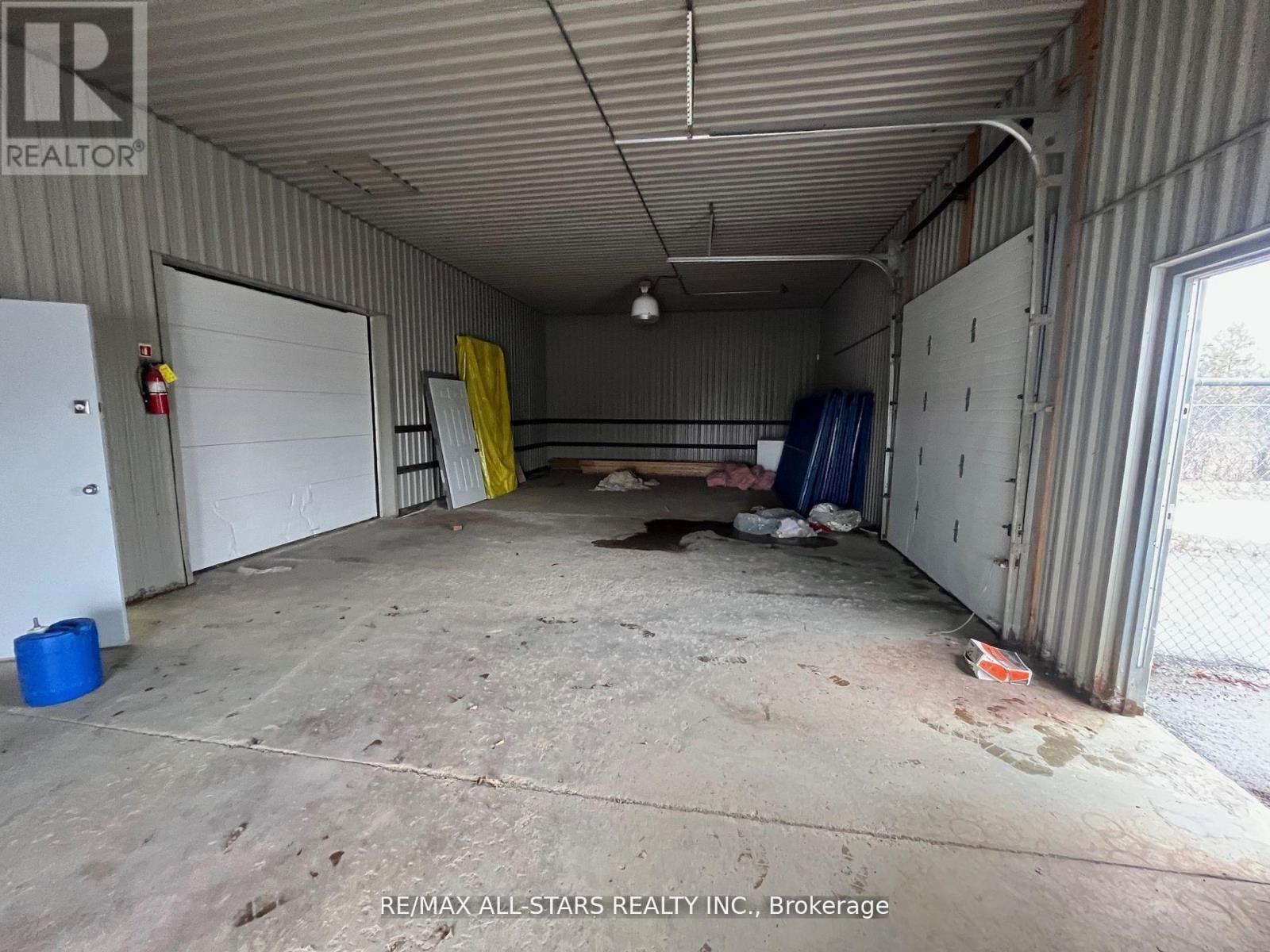 9 Callaghan's Road, Kawartha Lakes (Ops), Ontario  K9V 4R4 - Photo 11 - X12796930