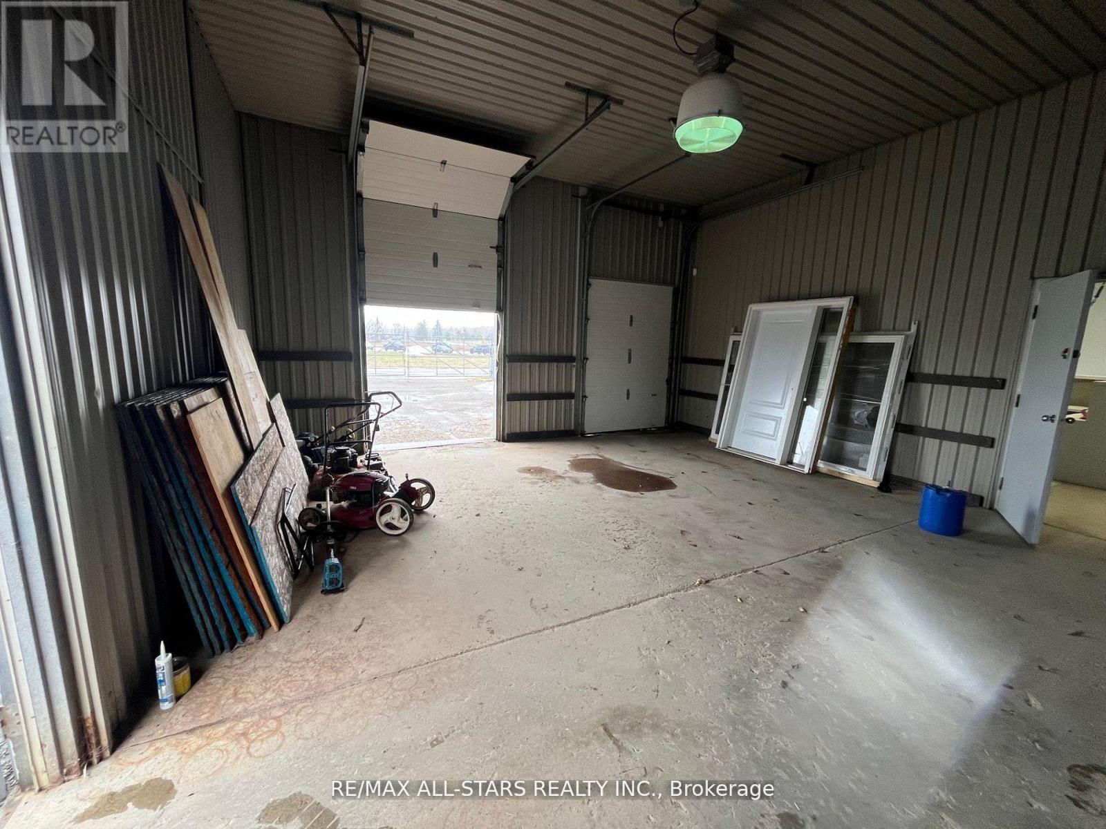 9 Callaghan's Road, Kawartha Lakes (Ops), Ontario  K9V 4R4 - Photo 12 - X12796930