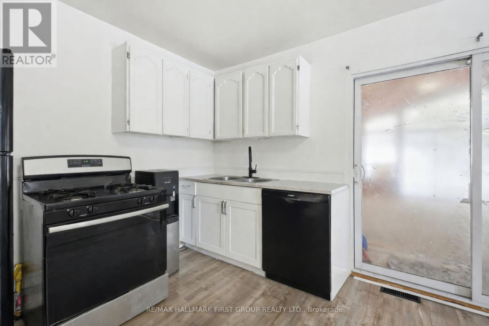 7038 Lake Street, Hamilton Township (Bewdley), Ontario  K0L 1E0 - Photo 28 - X12796824