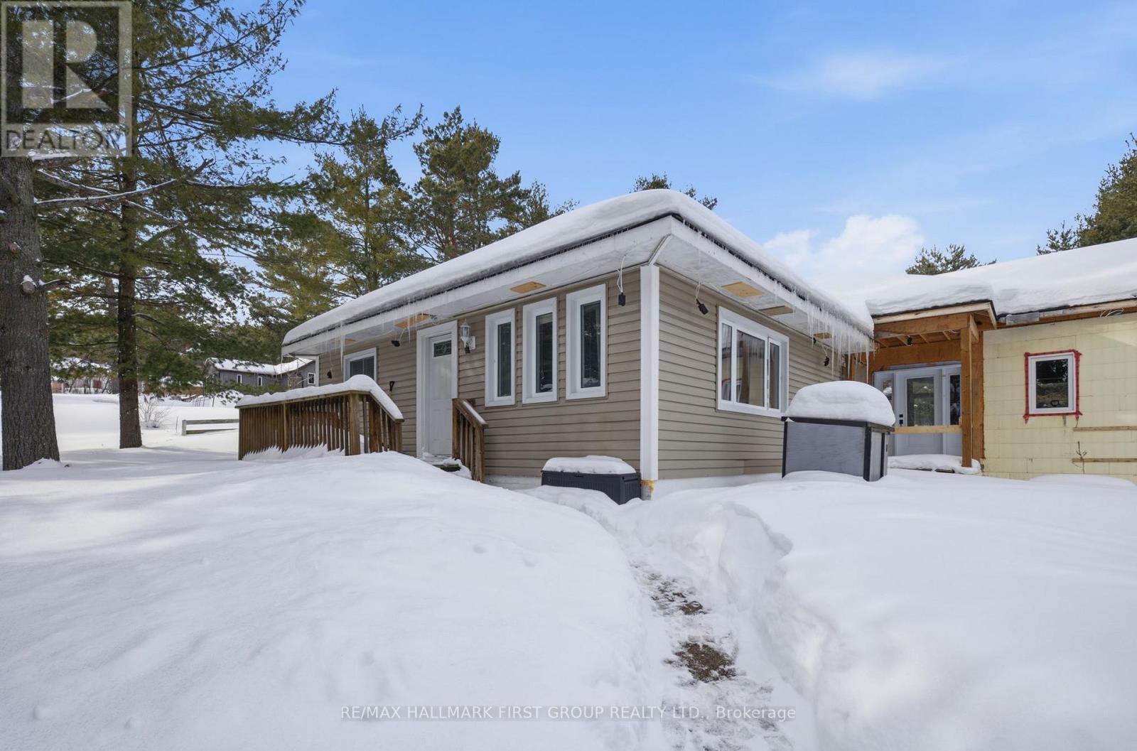 7038 Lake Street, Hamilton Township (Bewdley), Ontario  K0L 1E0 - Photo 7 - X12796824
