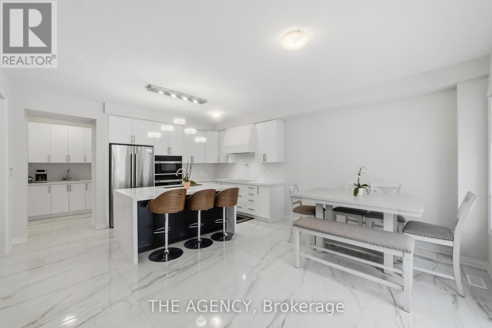 134 Flood Avenue, Clarington (Newcastle), Ontario  L1B 0W6 - Photo 8 - E12797136