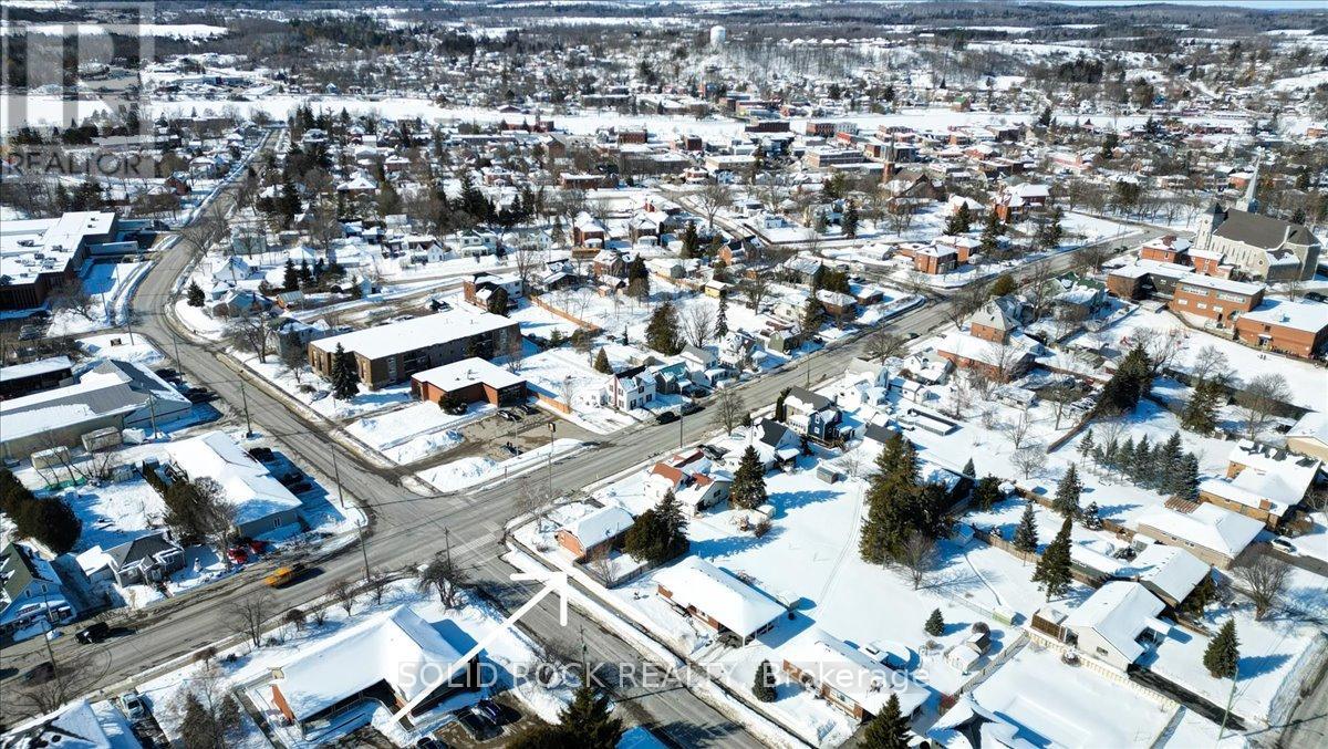 85 Centre Street, Trent Hills (Campbellford), Ontario  K0L 1L0 - Photo 49 - X12797750