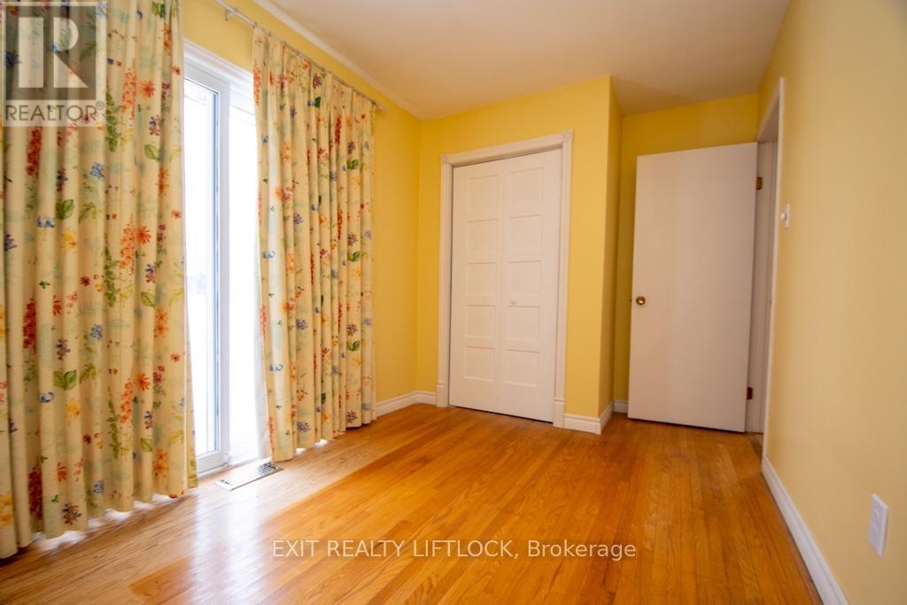 990 St Paul's Street, Peterborough (Northcrest Ward 5), Ontario  K9H 6J6 - Photo 21 - X12798246