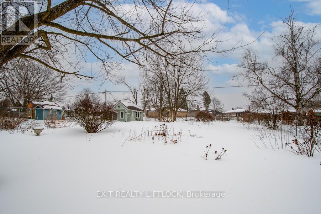 990 St Paul's Street, Peterborough (Northcrest Ward 5), Ontario  K9H 6J6 - Photo 30 - X12798246