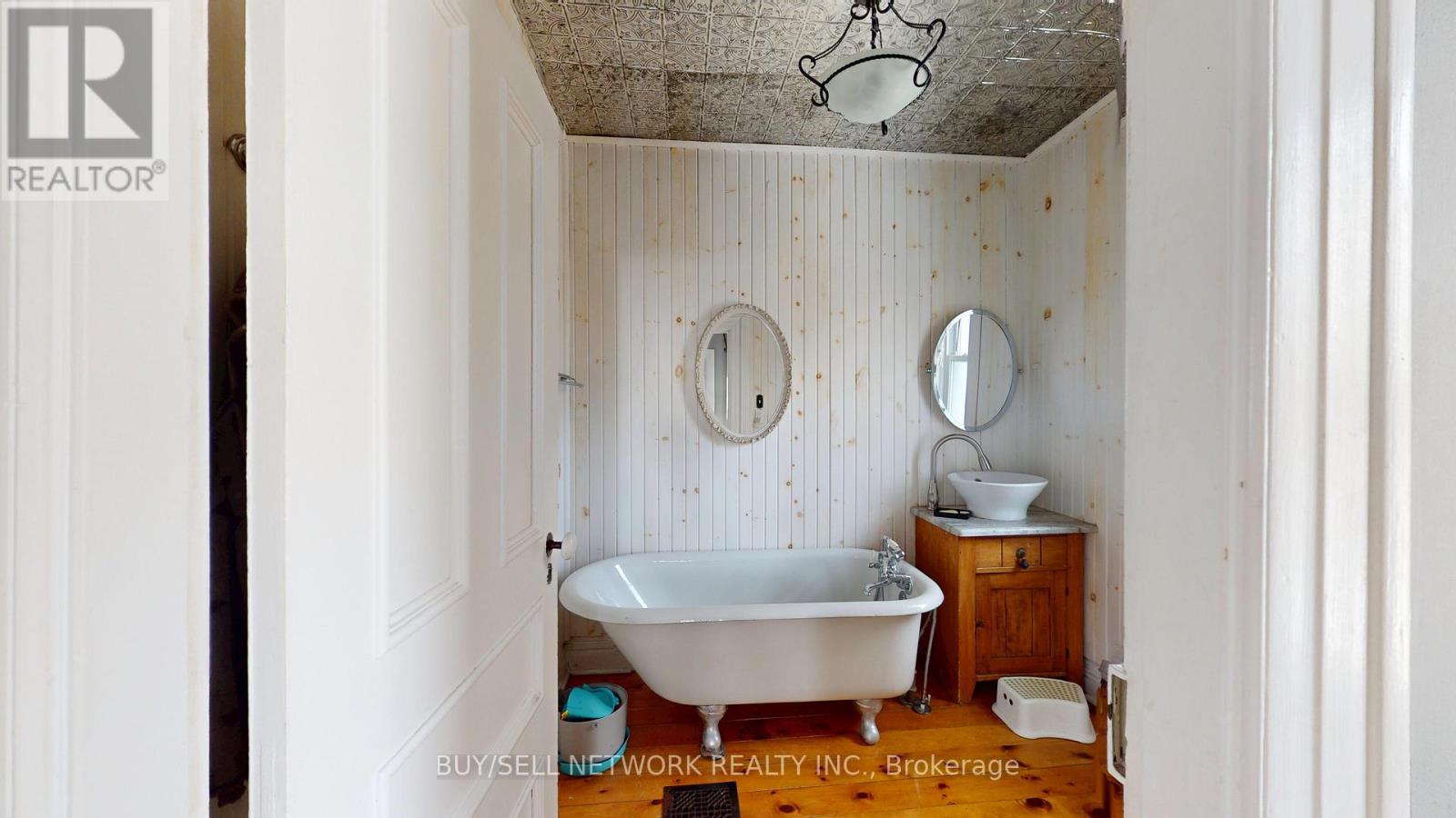 773 Aylmer Street N, Peterborough (Northcrest Ward 5), Ontario  K9H 3X7 - Photo 34 - X12798498