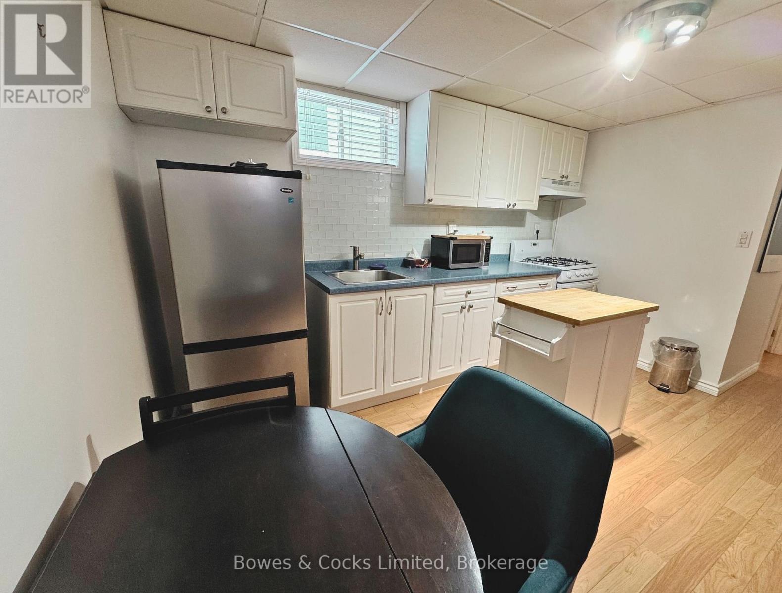 350 Braidwood Avenue, Peterborough (Otonabee Ward 1), Ontario  K9J 1V6 - Photo 13 - X12798902