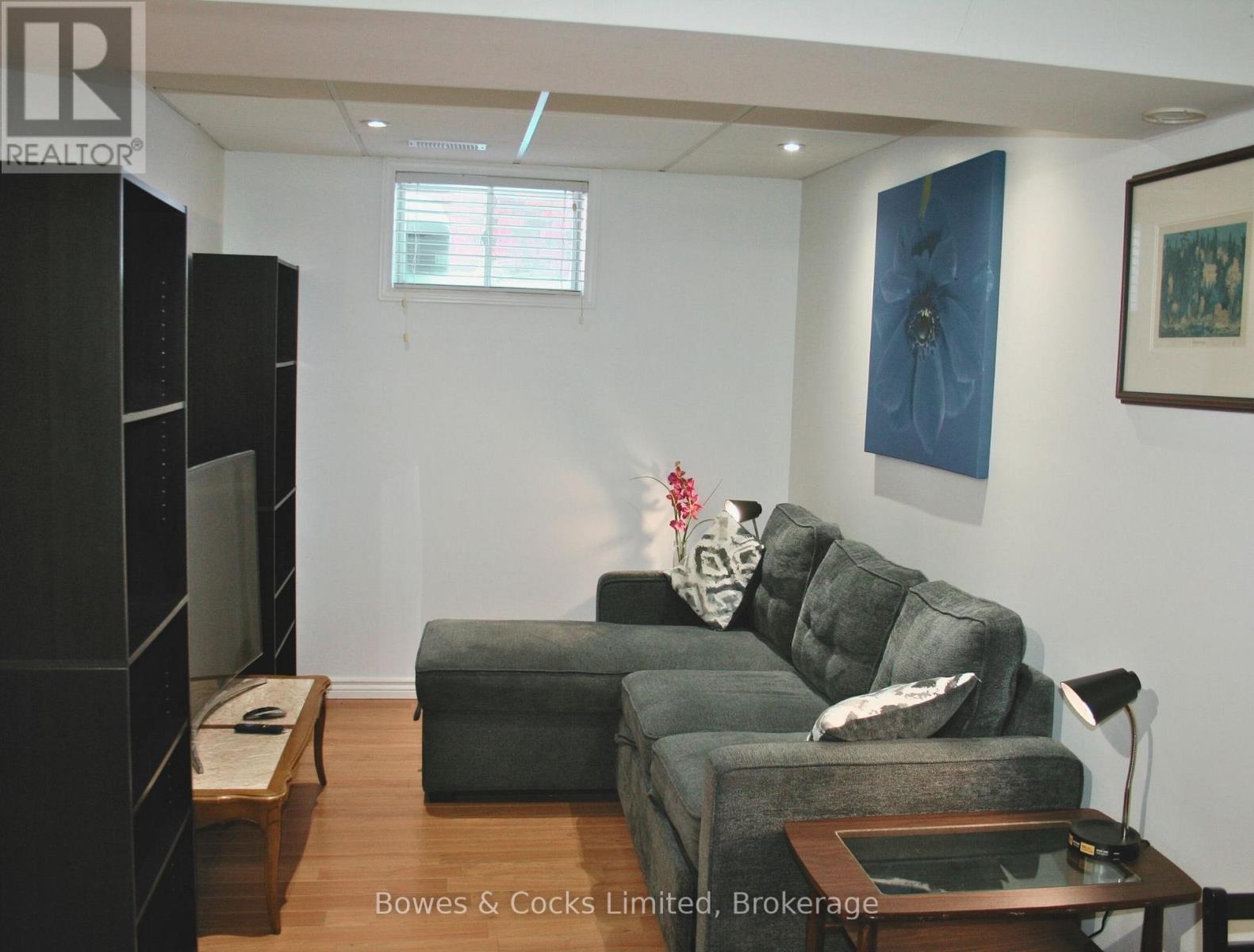 350 Braidwood Avenue, Peterborough (Otonabee Ward 1), Ontario  K9J 1V6 - Photo 8 - X12798902