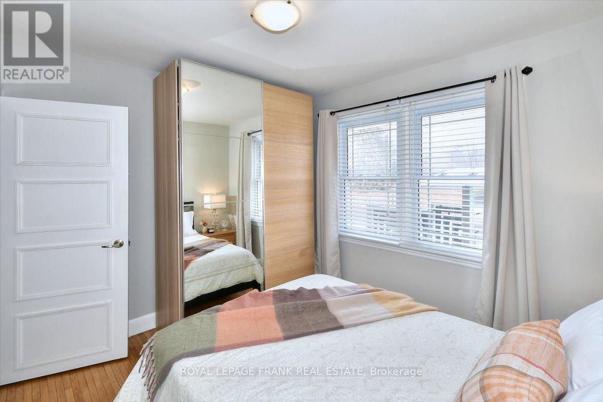 1369 Armstrong Drive, Peterborough (Town Ward 3), Ontario  K9J 6G4 - Photo 13 - X12799270