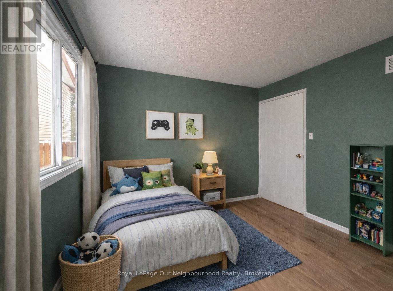 523 Laurie Avenue E, Peterborough (Ashburnham Ward 4), Ontario  K9L 1X8 - Photo 17 - X12799974