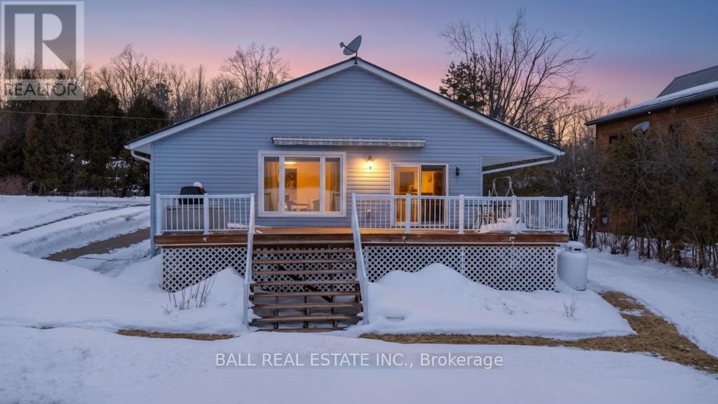 689 North Shore Drive E, Otonabee-South Monaghan, Ontario  K0L 1B0 - Photo 6 - X12801710