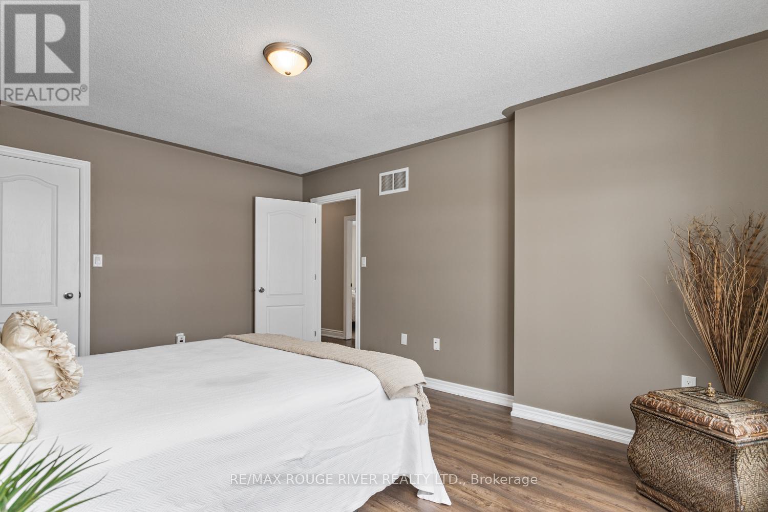 36 White Hart Lane, Trent Hills, Ontario  K0L 1Y0 - Photo 18 - X12802090