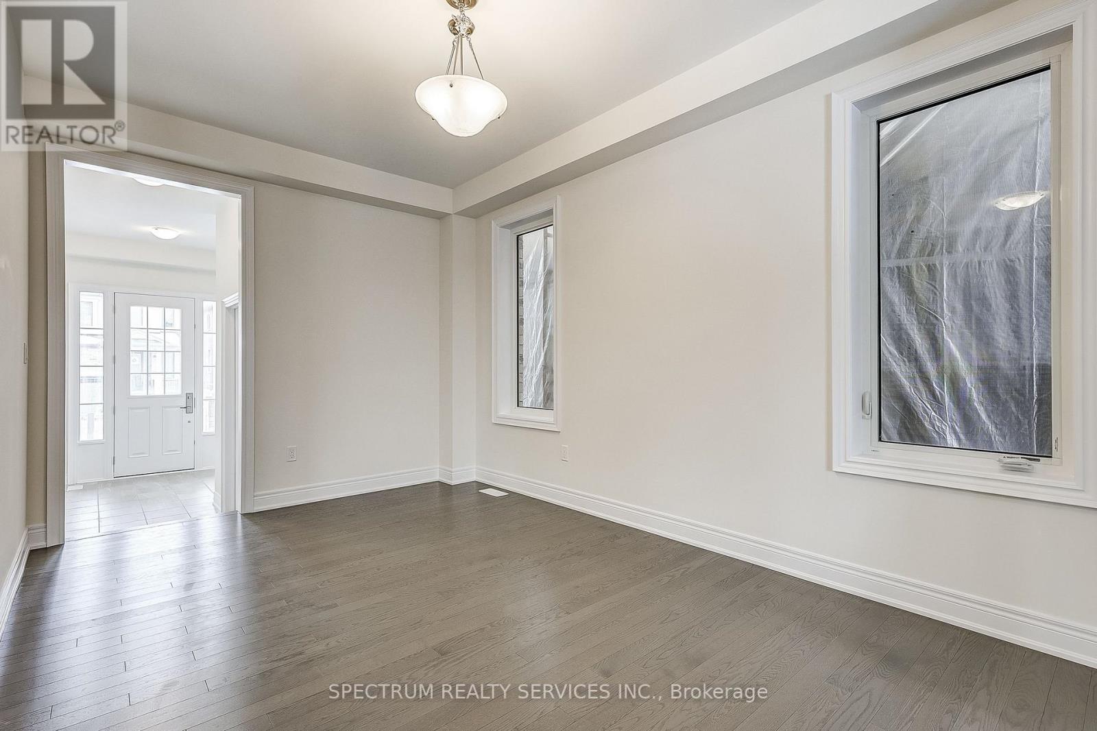 27 Rogerson Street E, Clarington (Newcastle), Ontario  L1B 0W4 - Photo 10 - E12802308