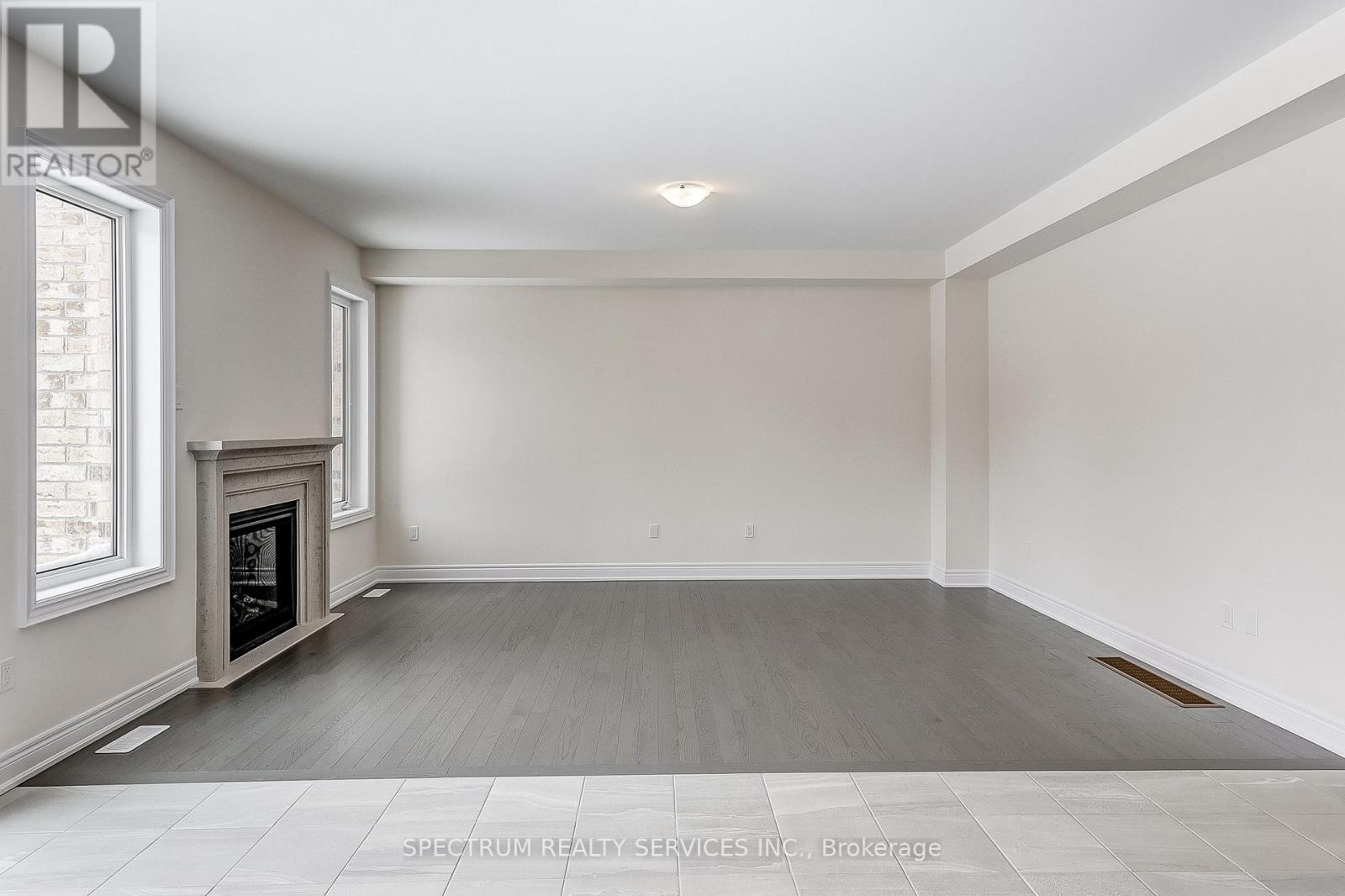 27 Rogerson Street E, Clarington (Newcastle), Ontario  L1B 0W4 - Photo 19 - E12802308