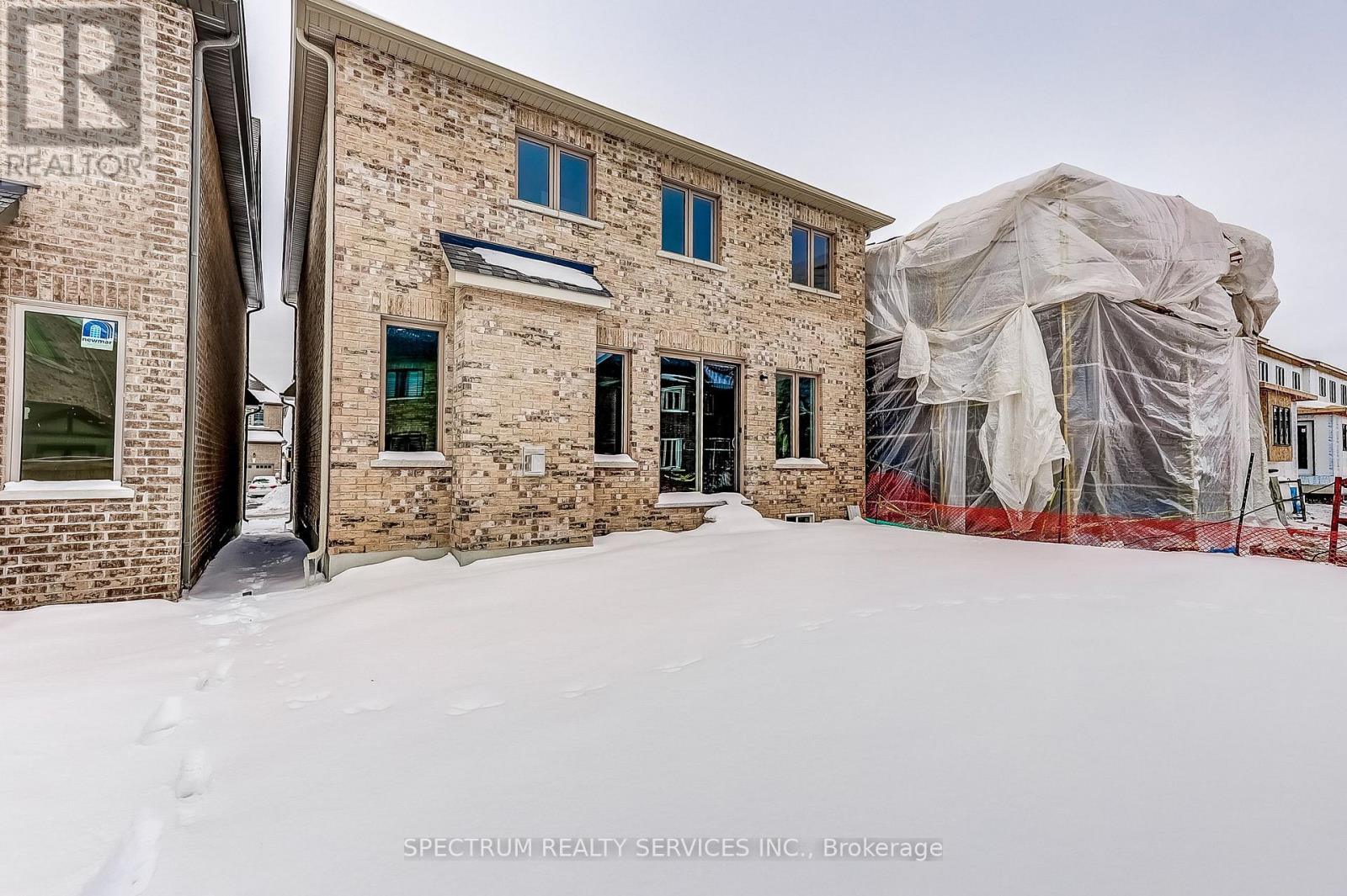 27 Rogerson Street E, Clarington (Newcastle), Ontario  L1B 0W4 - Photo 46 - E12802308