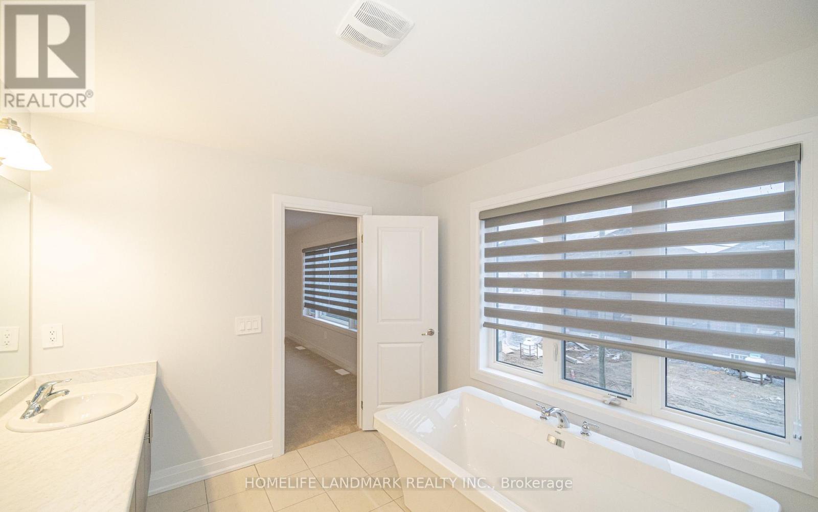 14 Mckay Avenue, Kawartha Lakes (Lindsay), Ontario  K9V 0R2 - Photo 22 - X12802430