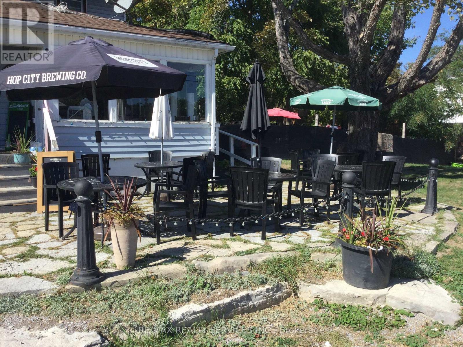 1925 Lakehurst Road, Trent Lakes, Ontario  K9J 6X2 - Photo 3 - X12802598