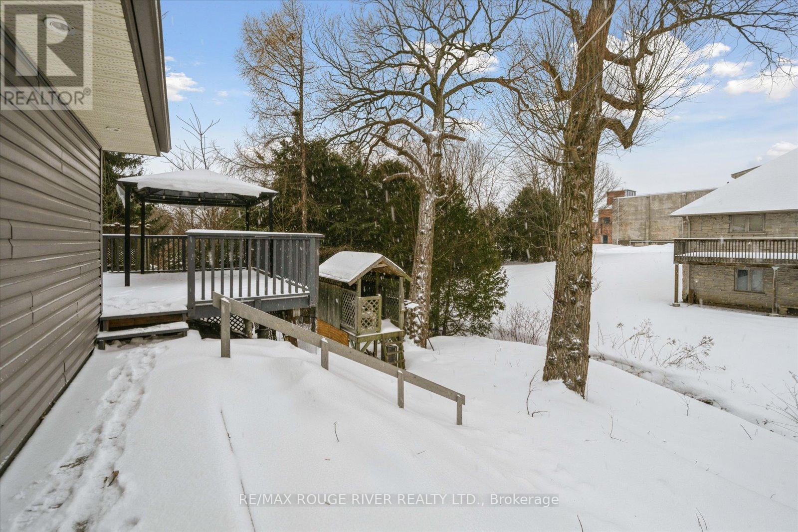 32 Andrew Street, Clarington (Newcastle), Ontario  L1B 1J3 - Photo 29 - E12803200