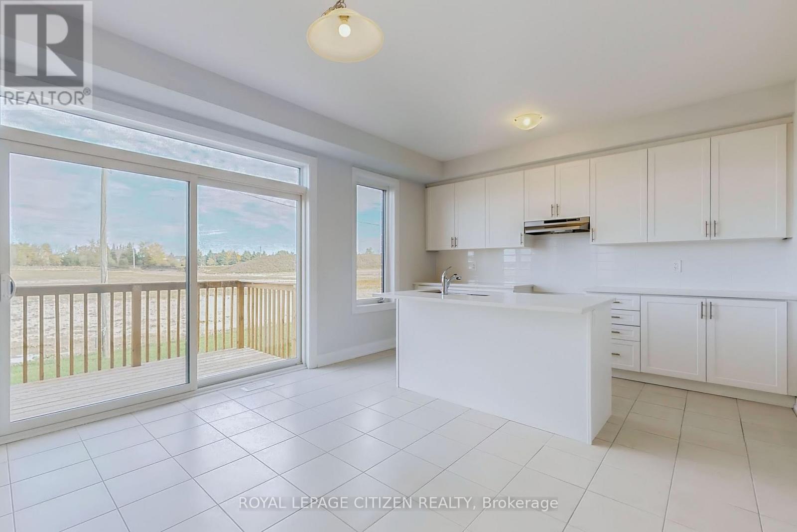 185 St. Joseph Road, Kawartha Lakes (Lindsay), Ontario  K9V 6B1 - Photo 10 - X12803612