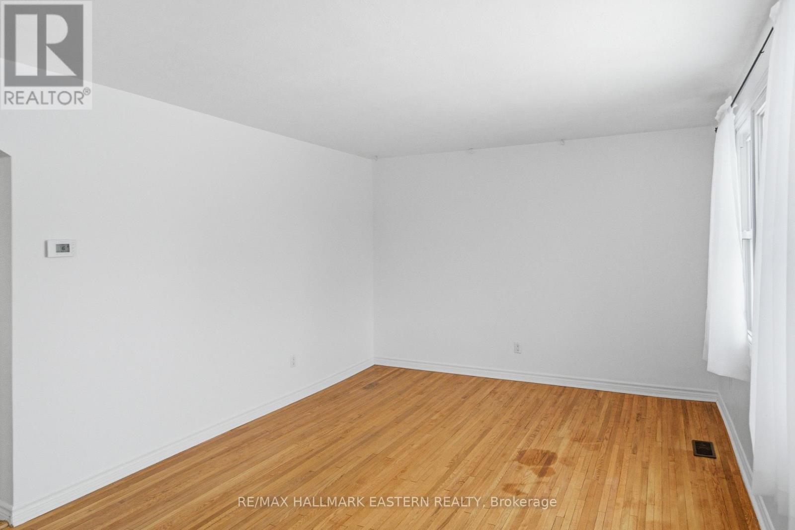 781 Snelgrove Road, Peterborough (Ashburnham Ward 4), Ontario  K9H 2E8 - Photo 4 - X12803720