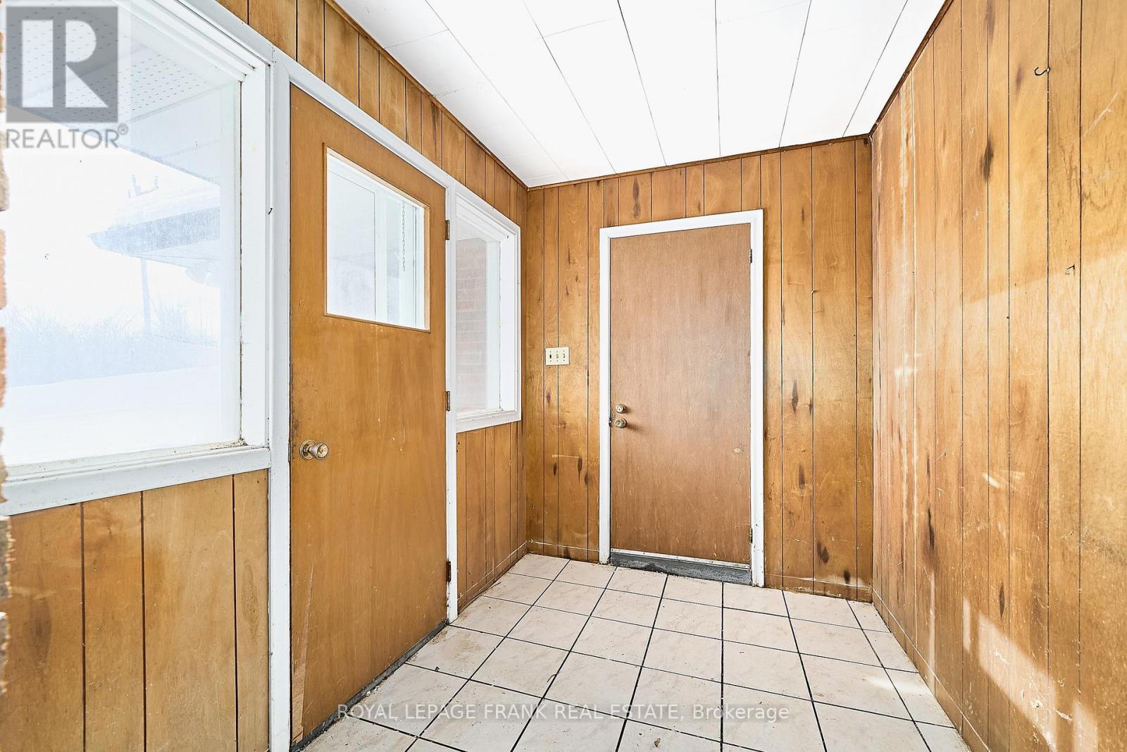 329 Beaver Road, Kawartha Lakes (Emily), Ontario  K0L 2W0 - Photo 16 - X12803844