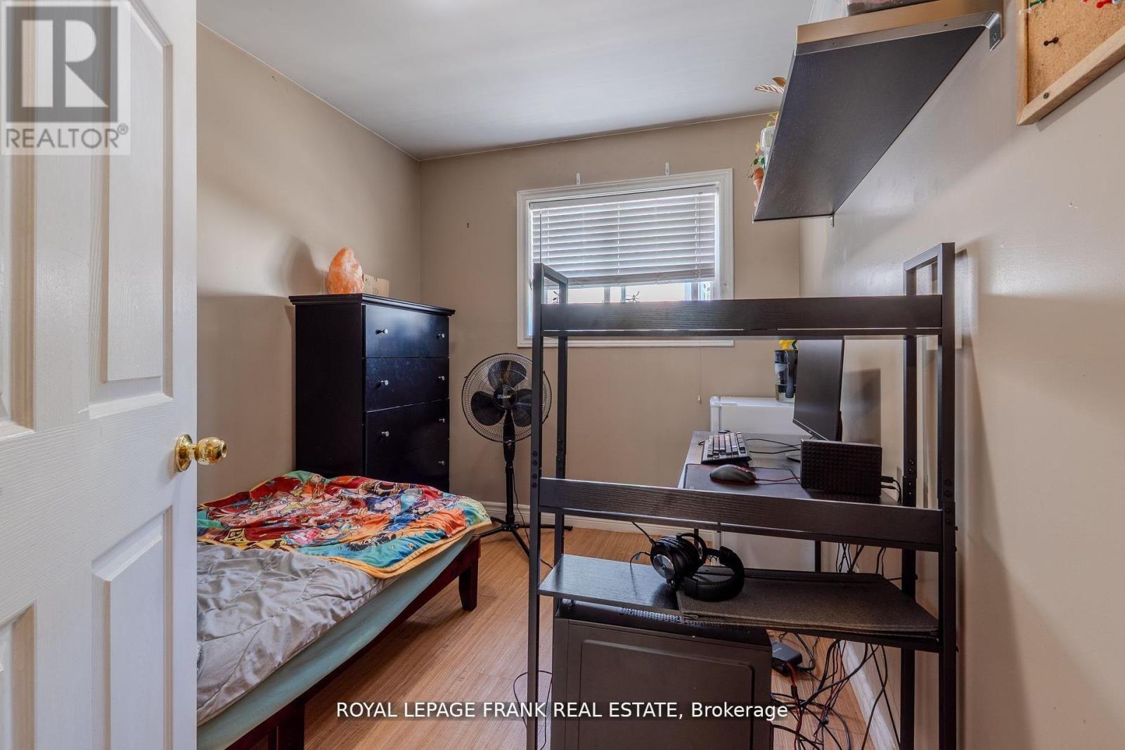 87 Durham Street W, Kawartha Lakes (Lindsay), Ontario  K9V 2P8 - Photo 26 - X12804674