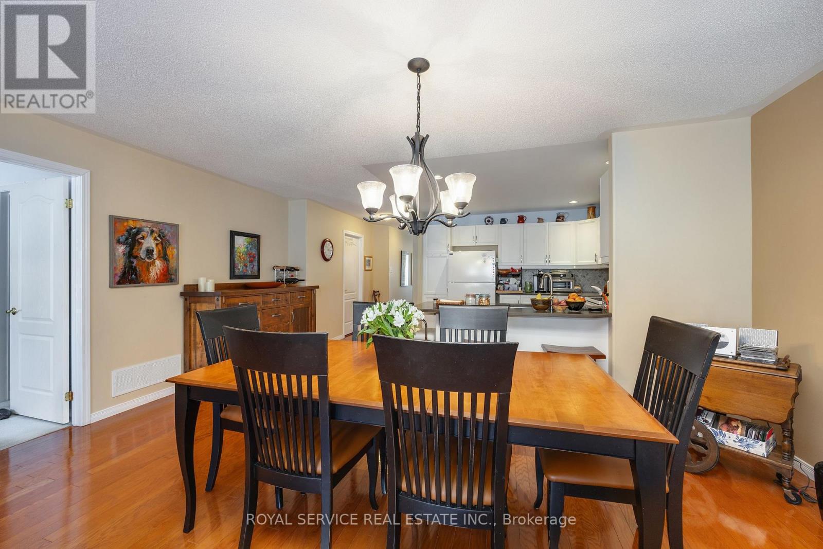 6 - 877 Wentworth Street, Peterborough (Otonabee Ward 1), Ontario  K9J 8R7 - Photo 16 - X12804840