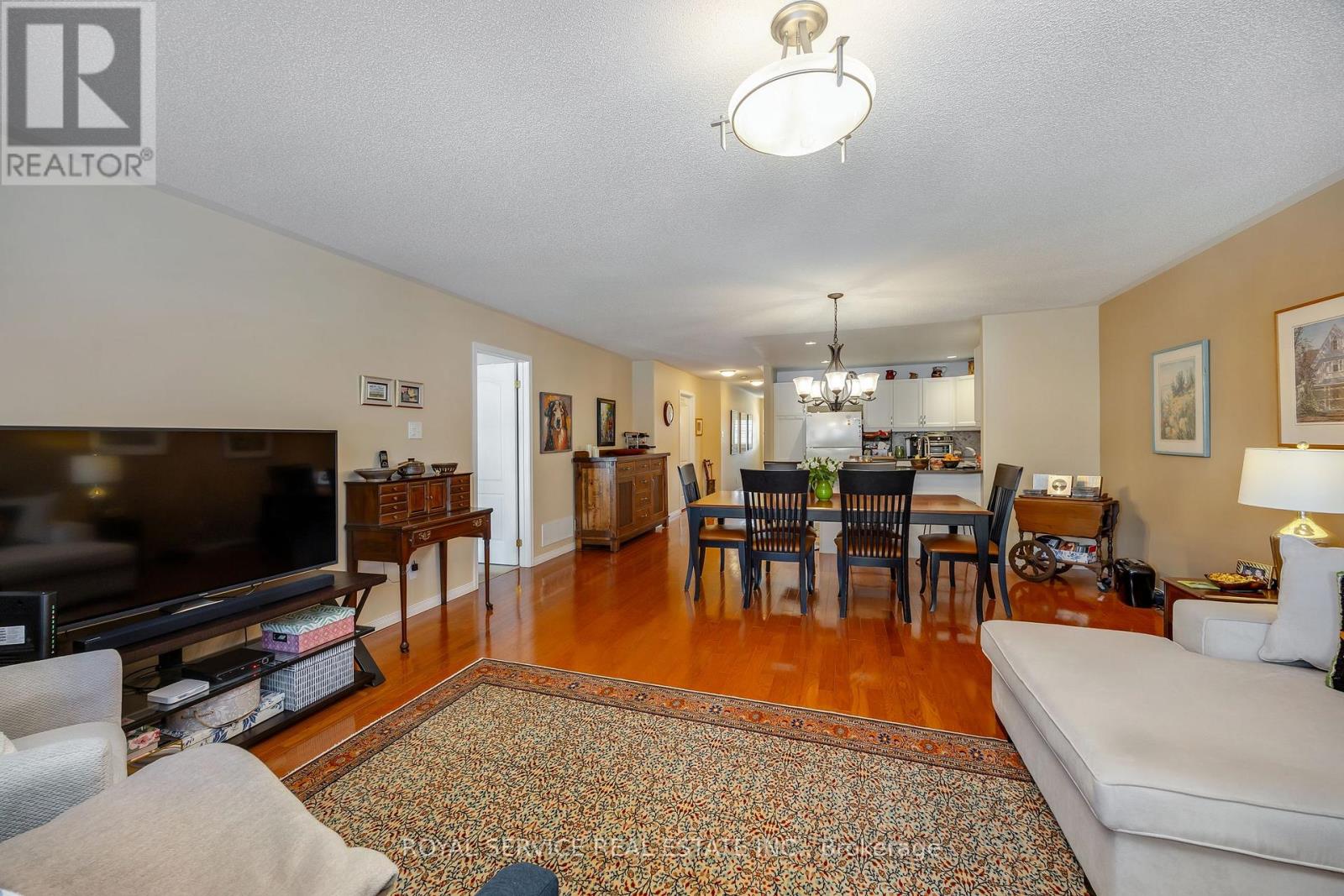 6 - 877 Wentworth Street, Peterborough (Otonabee Ward 1), Ontario  K9J 8R7 - Photo 17 - X12804840