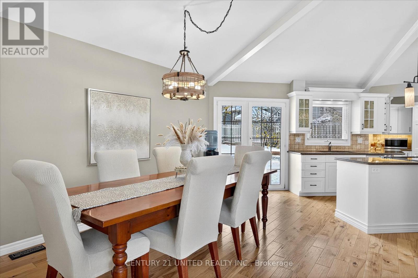 105 Ridgewood Road, Peterborough (Monaghan Ward 2), Ontario  K9J 1P2 - Photo 11 - X12805128