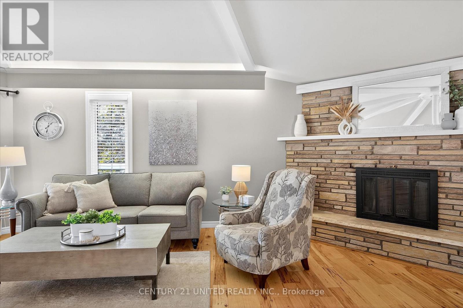 105 Ridgewood Road, Peterborough (Monaghan Ward 2), Ontario  K9J 1P2 - Photo 12 - X12805128