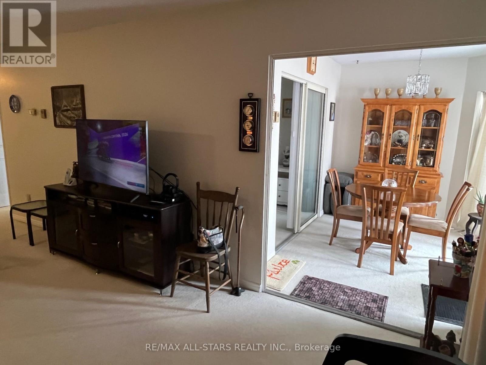 103 - 2 Heritage Way, Kawartha Lakes (Lindsay), Ontario  K9V 5P5 - Photo 9 - X12805964