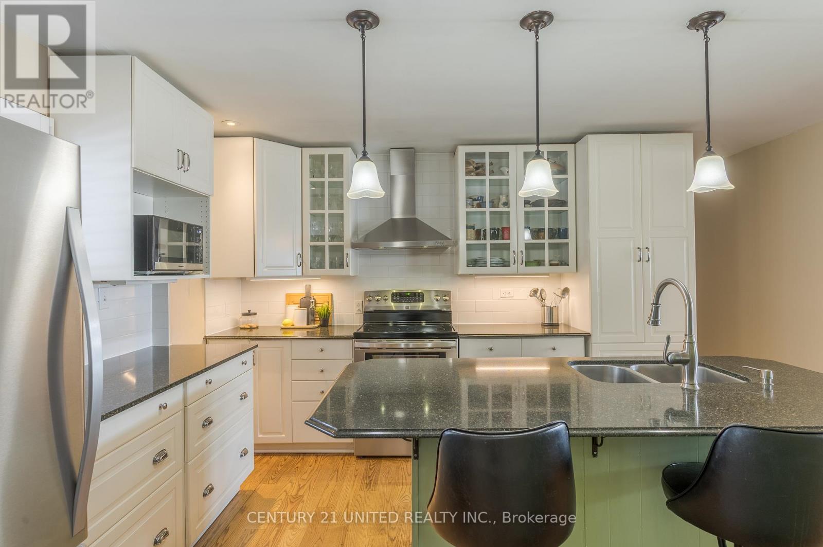 1 Lakeshore Boulevard, Selwyn, Ontario  K0L 1T0 - Photo 12 - X12806356