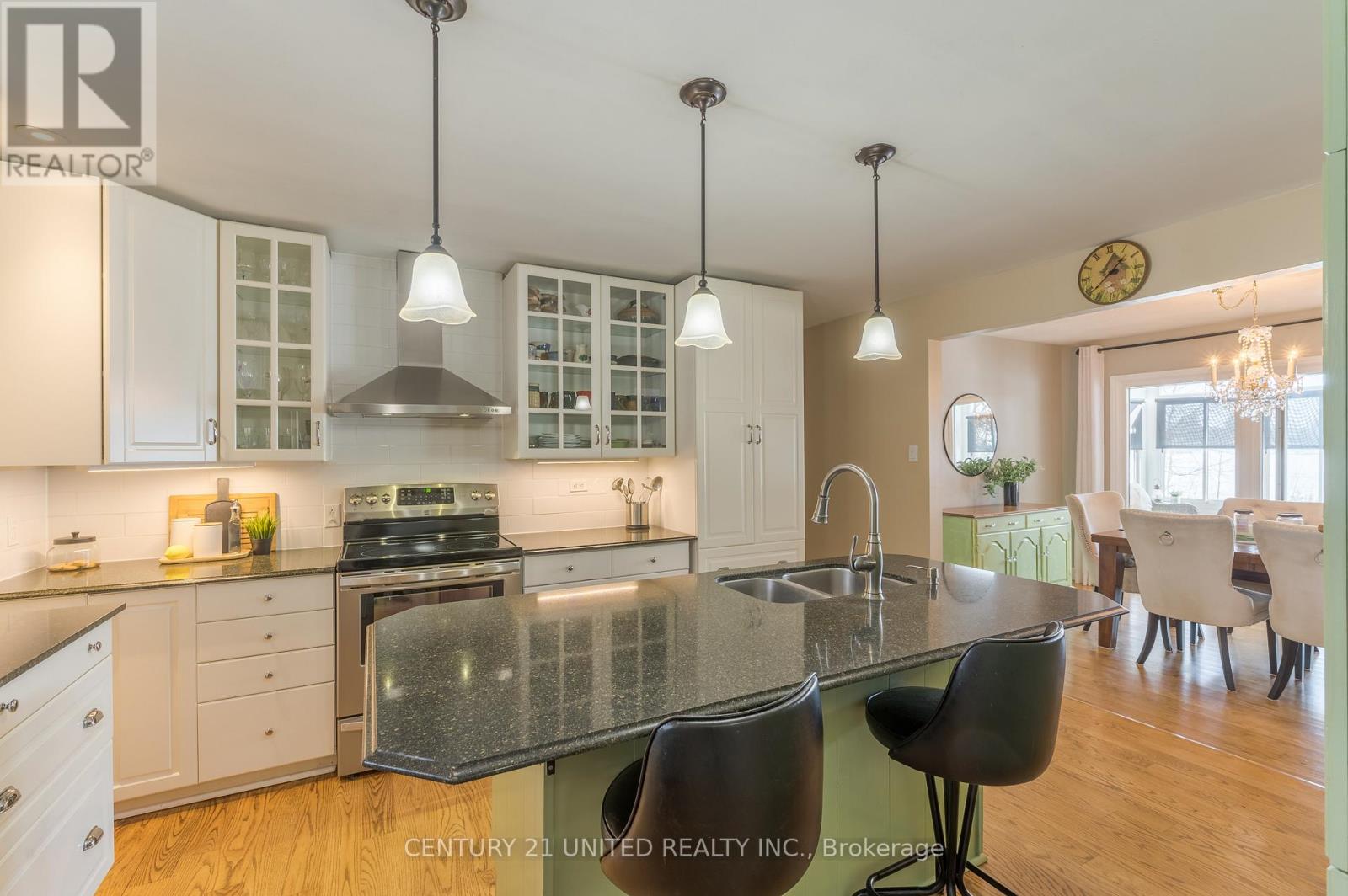 1 Lakeshore Boulevard, Selwyn, Ontario  K0L 1T0 - Photo 13 - X12806356