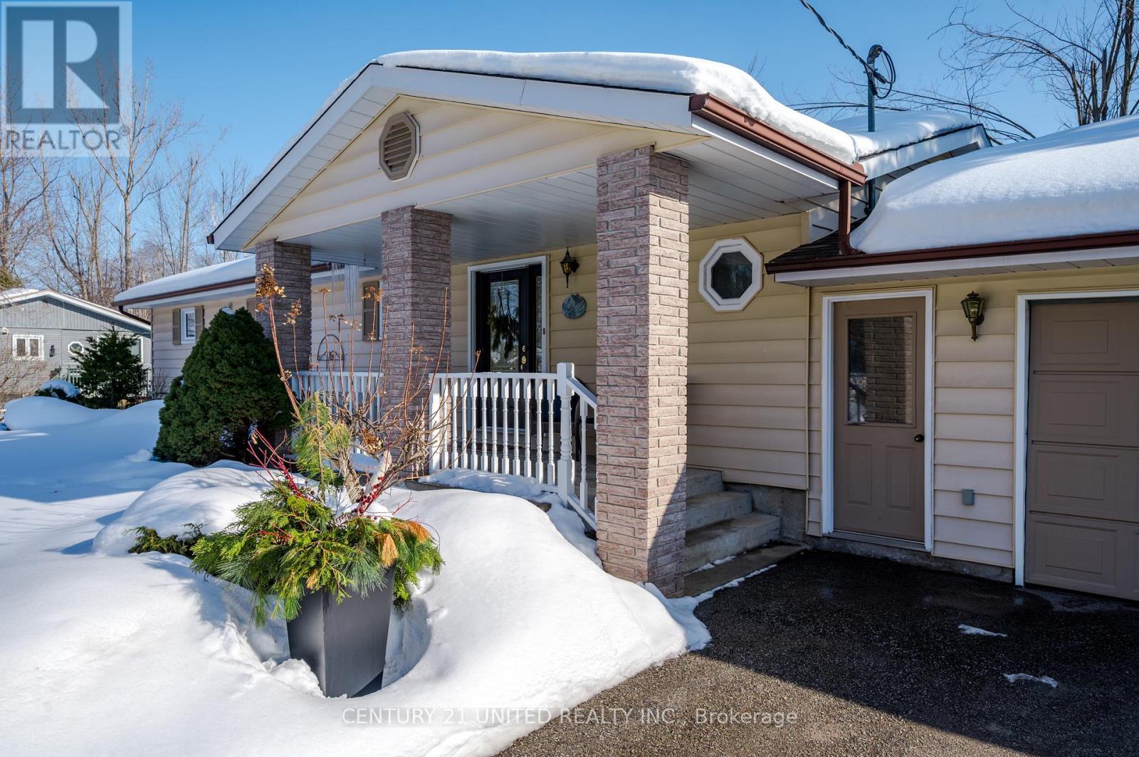 1 Lakeshore Boulevard, Selwyn, Ontario  K0L 1T0 - Photo 6 - X12806356