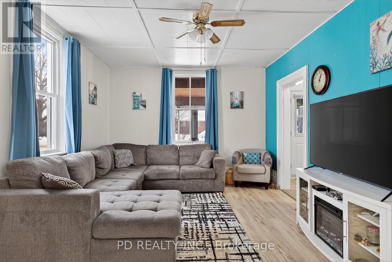 49 Sturgeon Road N, Kawartha Lakes (Omemee), Ontario  K0L 2W0 - Photo 10 - X12806420