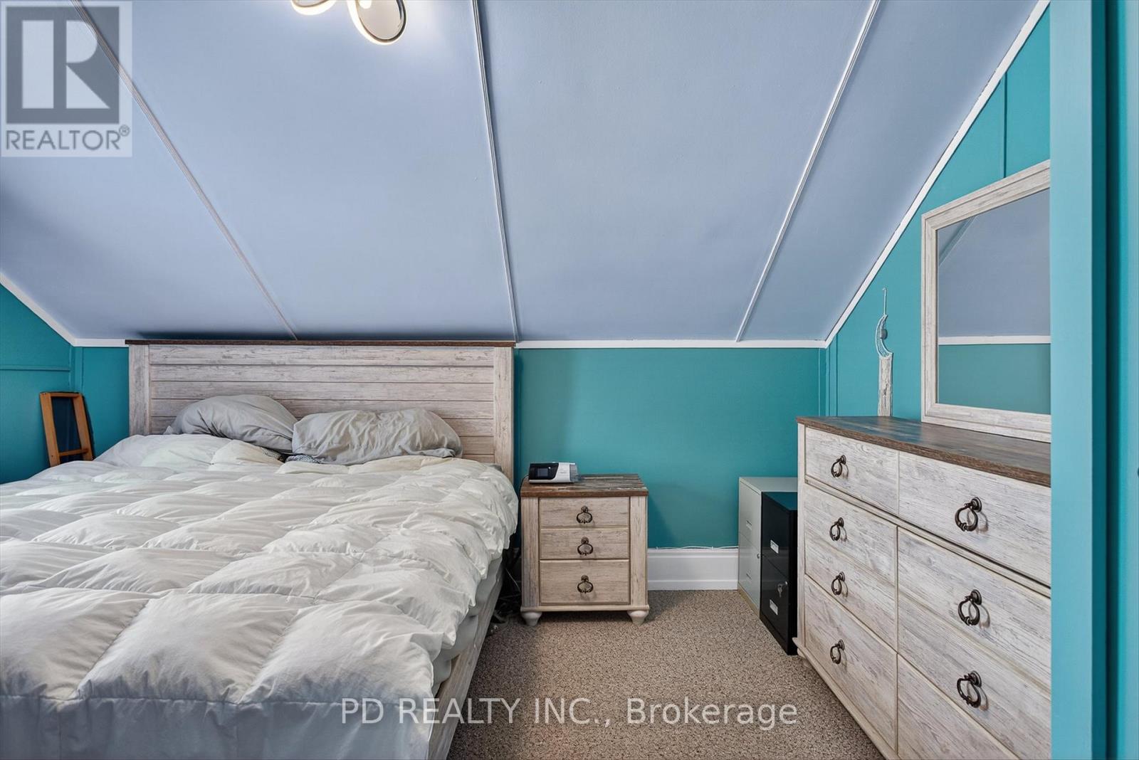 49 Sturgeon Road N, Kawartha Lakes (Omemee), Ontario  K0L 2W0 - Photo 26 - X12806420