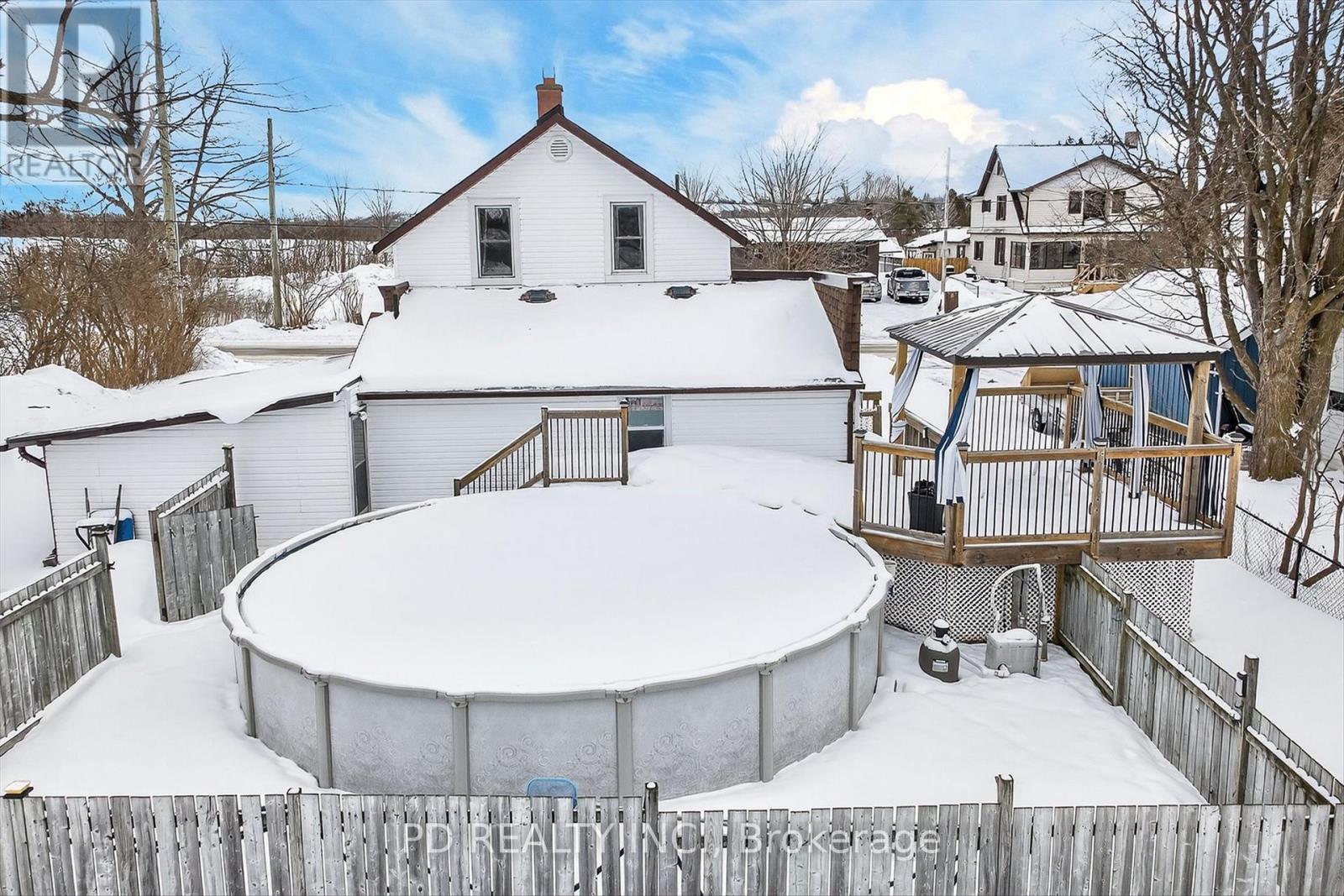 49 Sturgeon Road N, Kawartha Lakes (Omemee), Ontario  K0L 2W0 - Photo 41 - X12806420