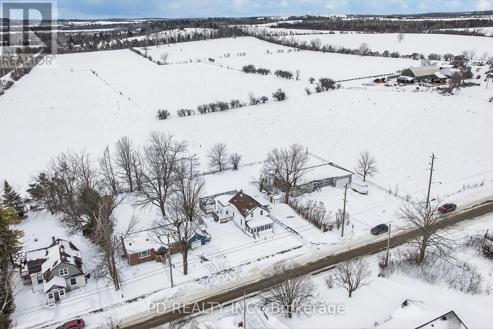 49 Sturgeon Road N, Kawartha Lakes (Omemee), Ontario  K0L 2W0 - Photo 46 - X12806420