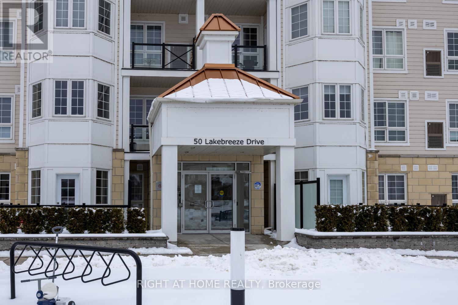 402 - 50 Lakebreeze Drive, Clarington (Newcastle), Ontario  L1B 0V9 - Photo 39 - E12806514