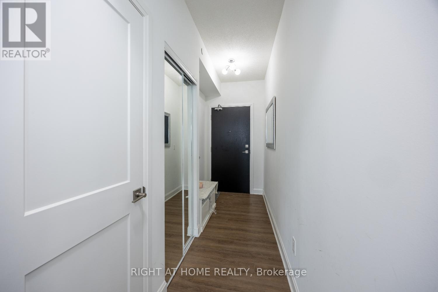 402 - 50 Lakebreeze Drive, Clarington (Newcastle), Ontario  L1B 0V9 - Photo 8 - E12806514