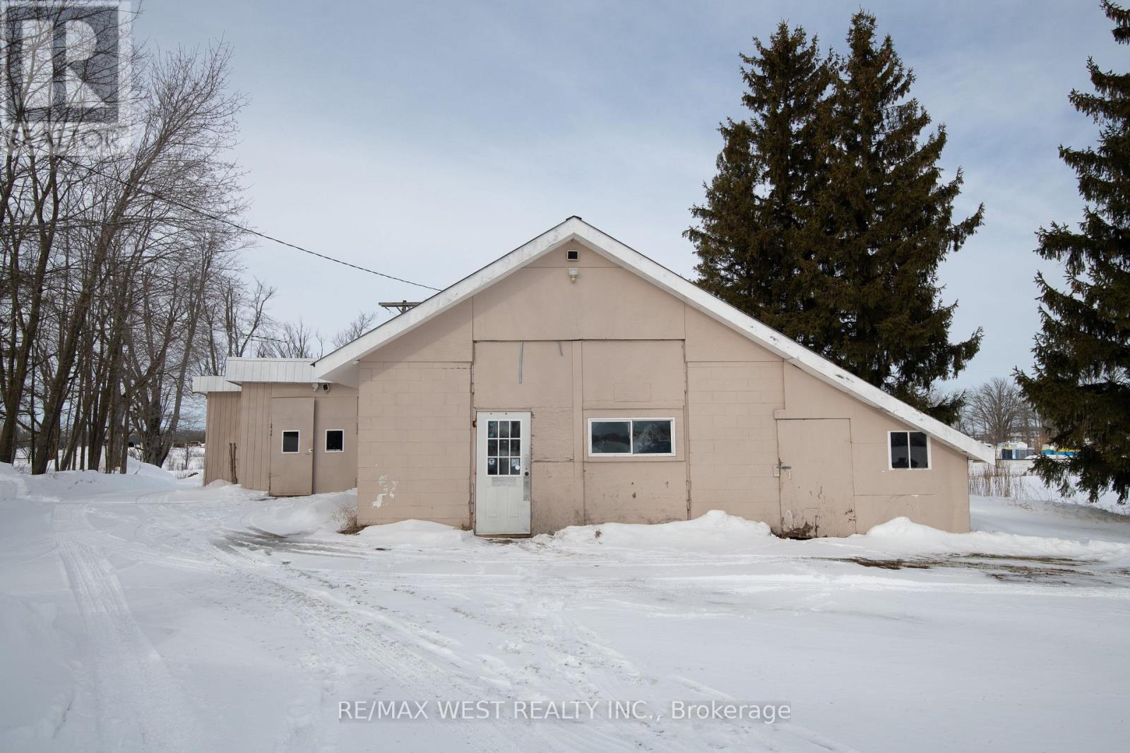3400 On-7 Highway, Kawartha Lakes (Ops), Ontario  K0L 2W0 - Photo 19 - X12806664