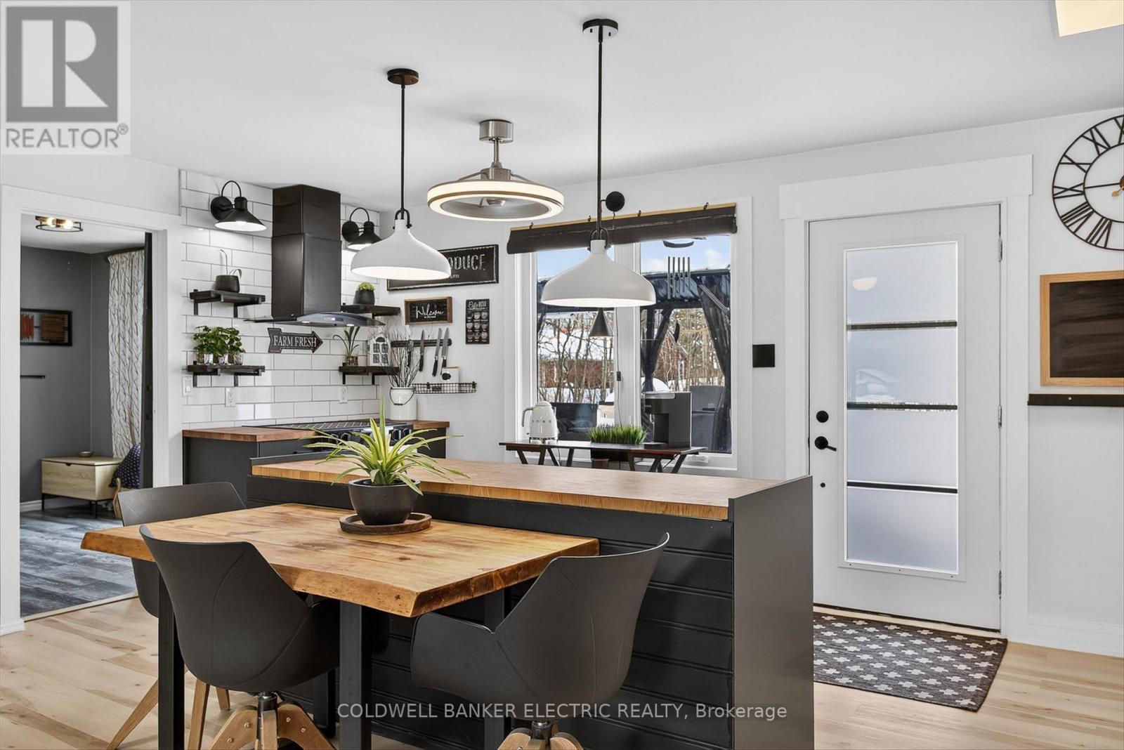 5 Fire Route 60, Trent Lakes, Ontario  K0L 1J0 - Photo 4 - X12806864