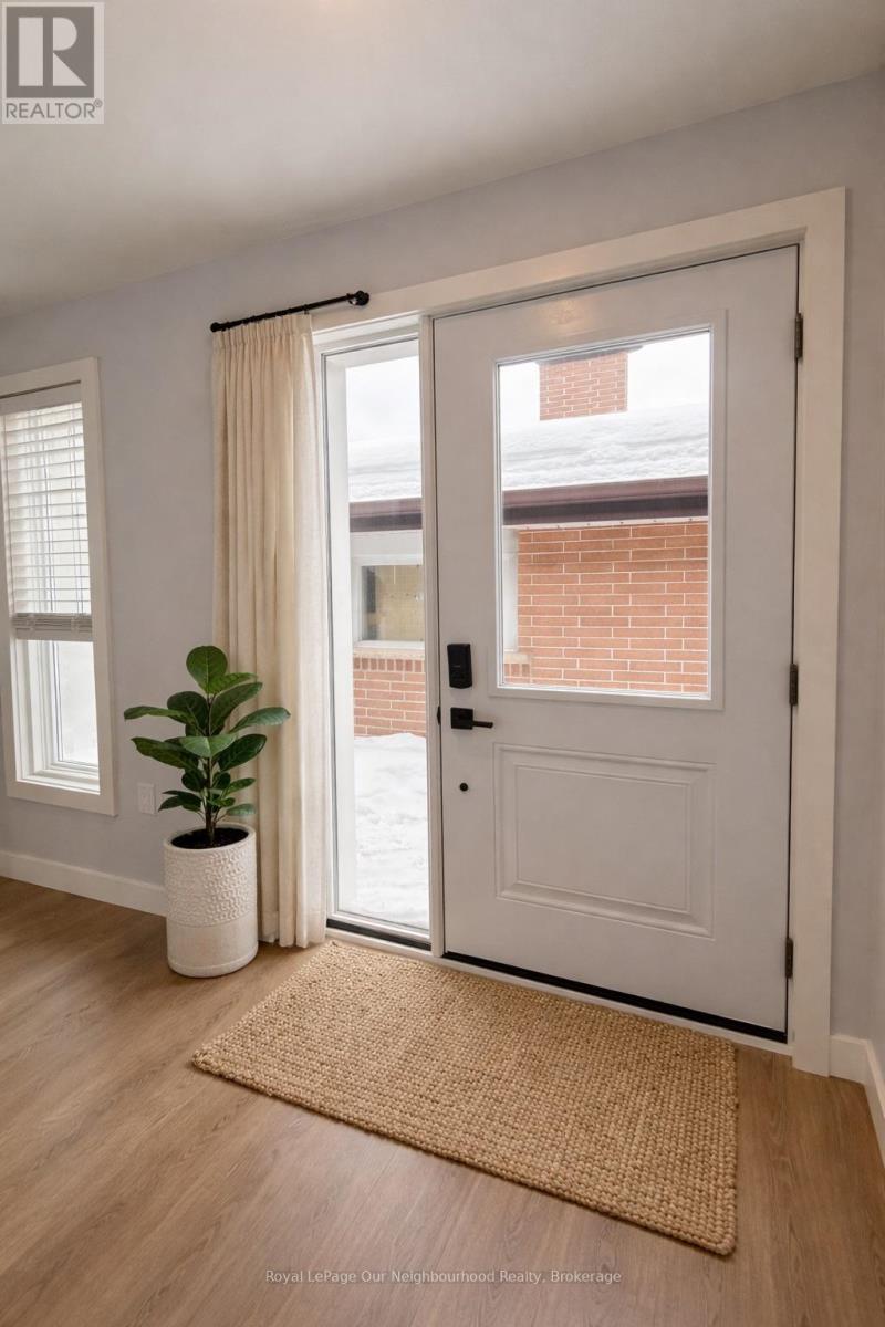 UNIT 3 - 1382 LEIGHTON ROAD, peterborough (northcrest ward 5), Ontario